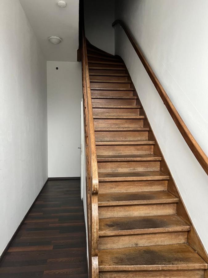 Apartment Black *