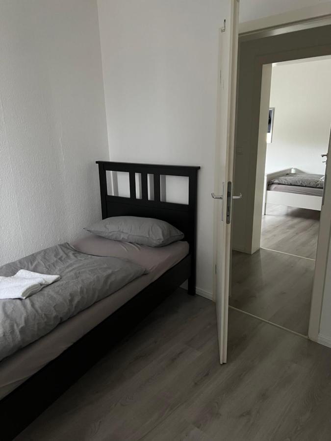 Apartment Black *